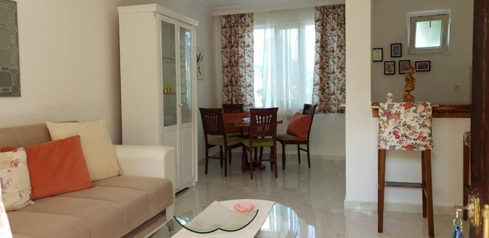 Erendiz Garden Hotel Kemer Buitenkant foto