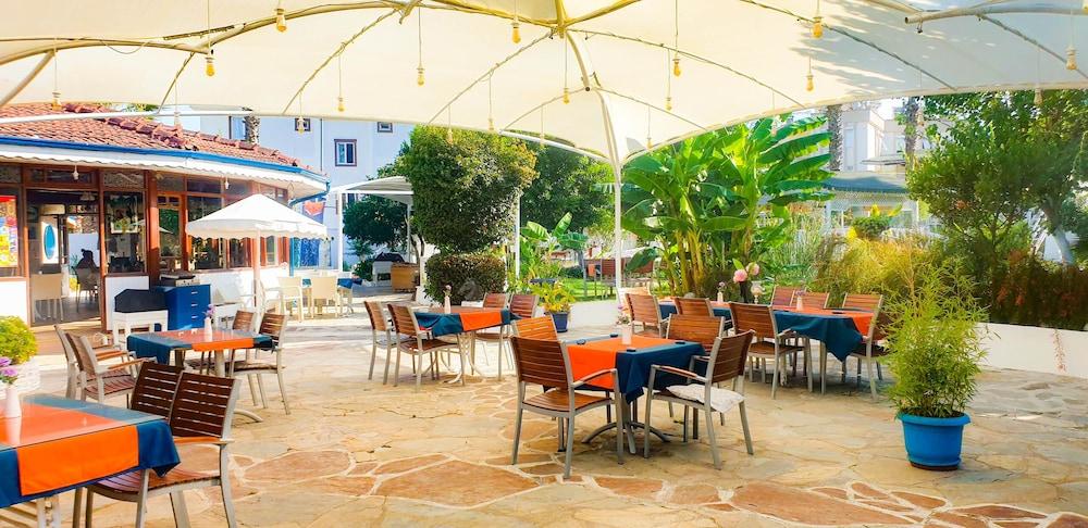 Erendiz Garden Hotel Kemer Buitenkant foto